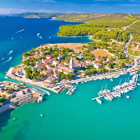 In 15009 Appartement Mali Lošinj