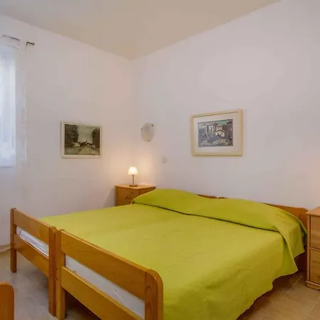 In 15009 Mali Losinj